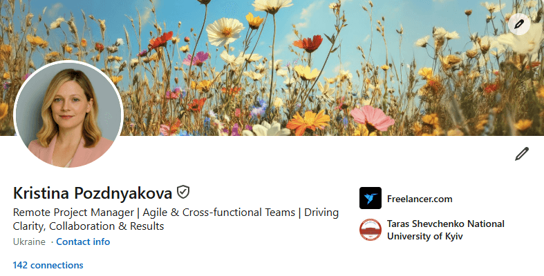 B2B Marketer LinkedIn profile screenshot with NFC ID verification